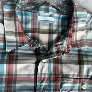 Columbia Men's Multicolor Plaid Button Down Shirt